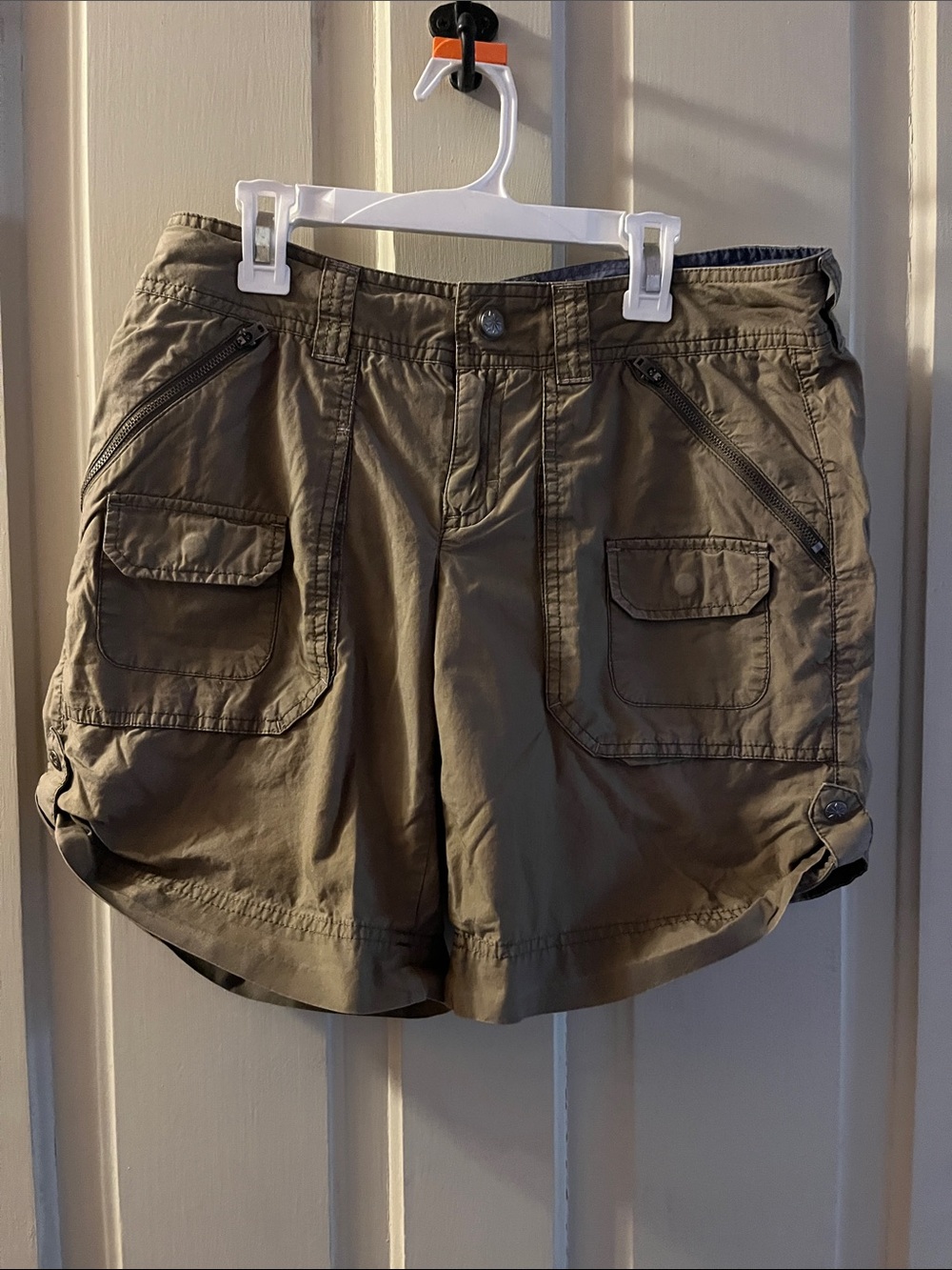 Athleta Olive Cargo Shorts with Zip Pockets